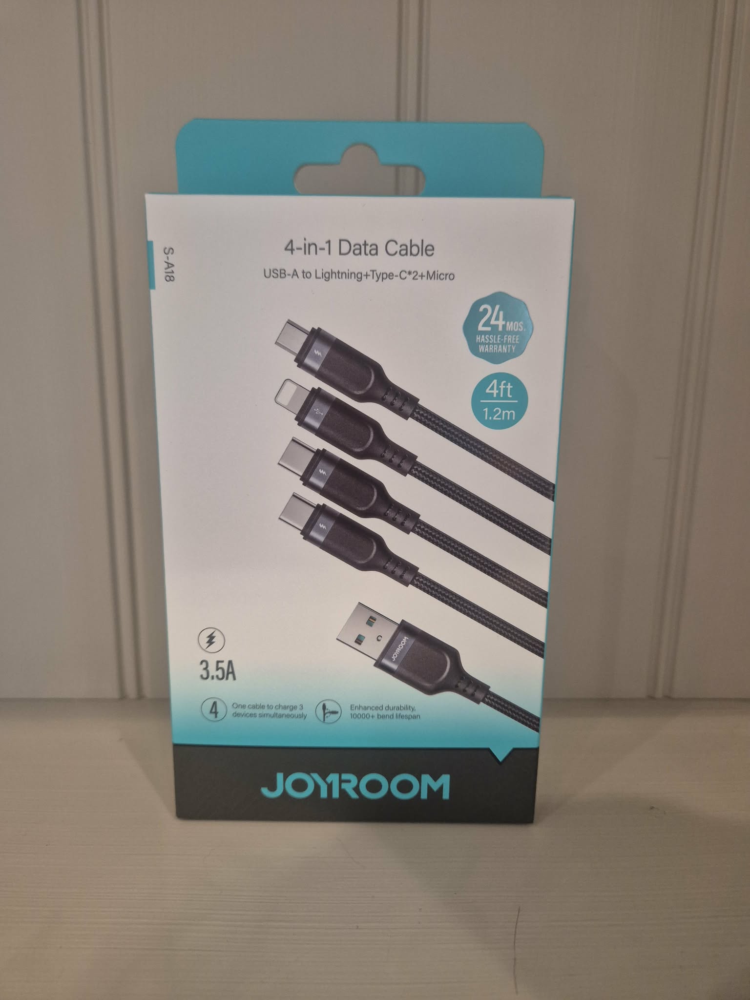 Oplaad- en datakabel